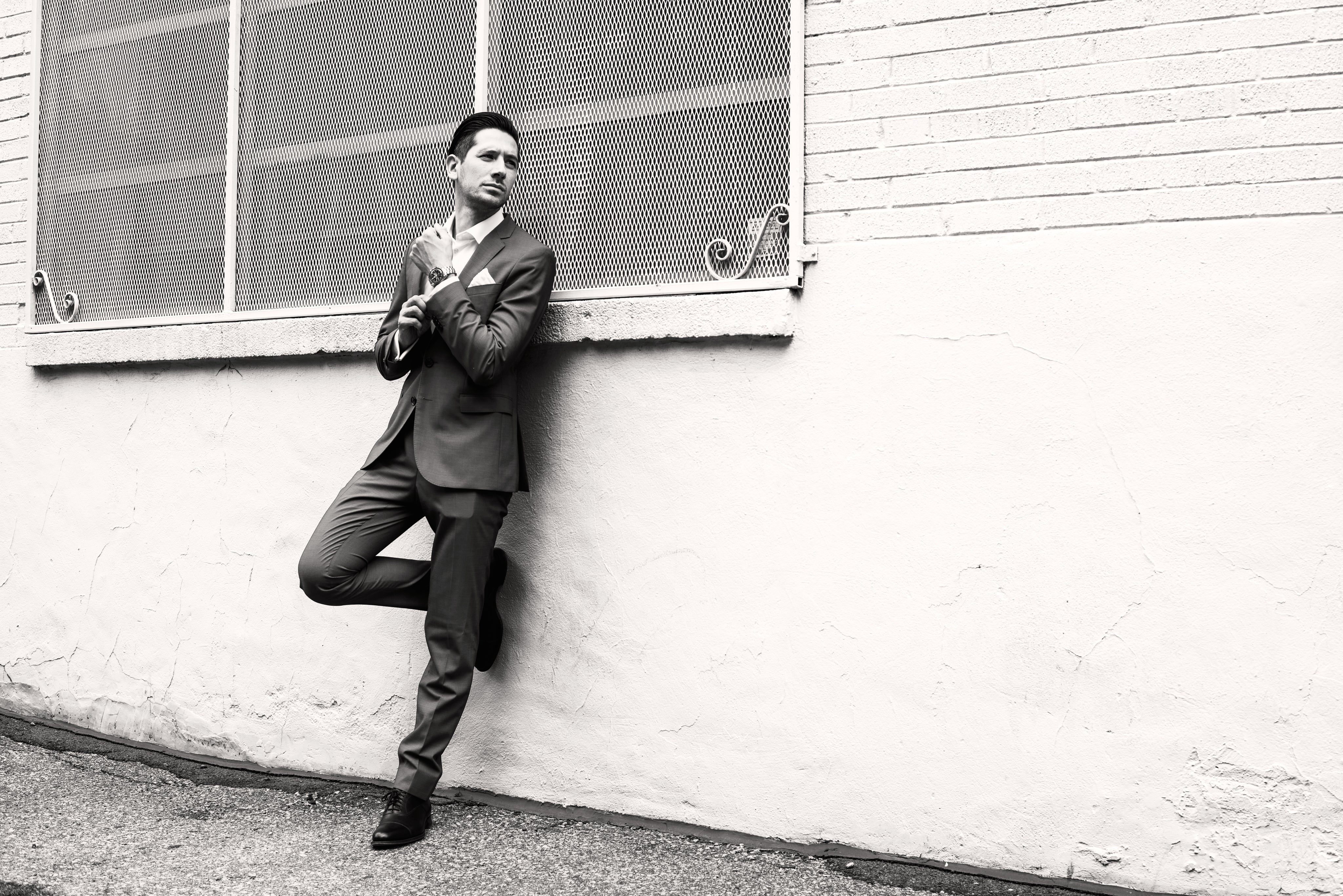 files/imgi_17_mens-suit-in-the-city.jpg